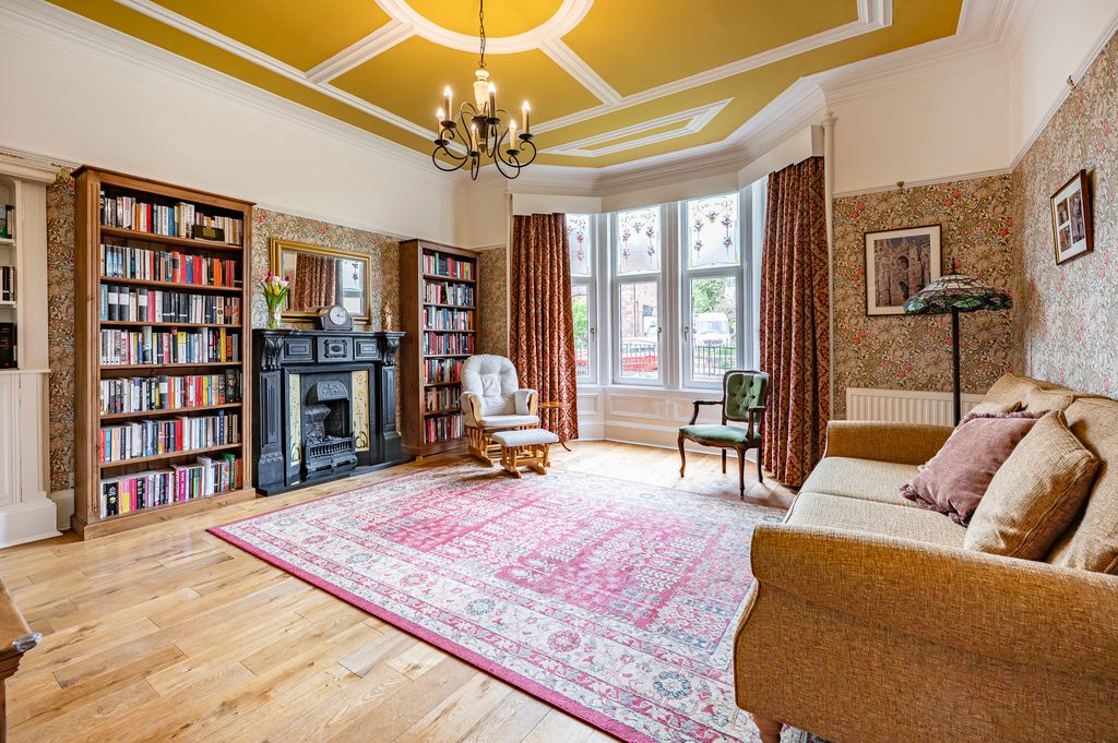 Property photo 2 of 66
