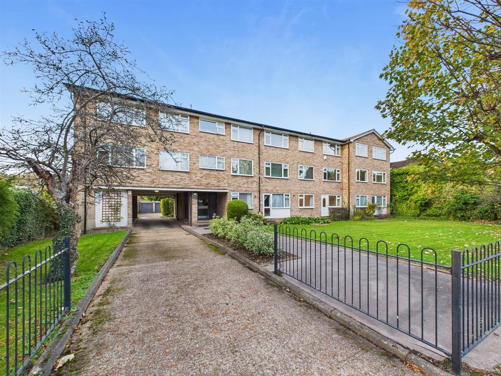 Property photo 1 of 15 Cam02885G0-Pr0510-Still011.Jpg