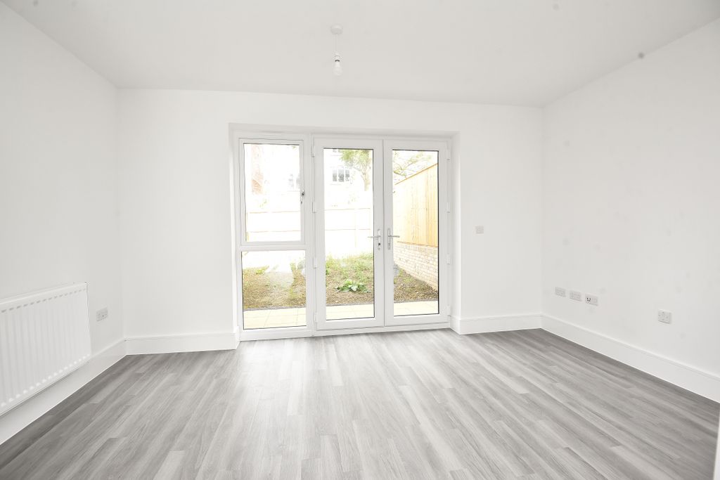 Property photo 3 of 9 Ajp_8881