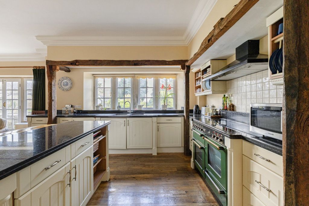 Additional image 9 of 6 bed detached house for saleMinety, Malmesbury, Wiltshire SN16