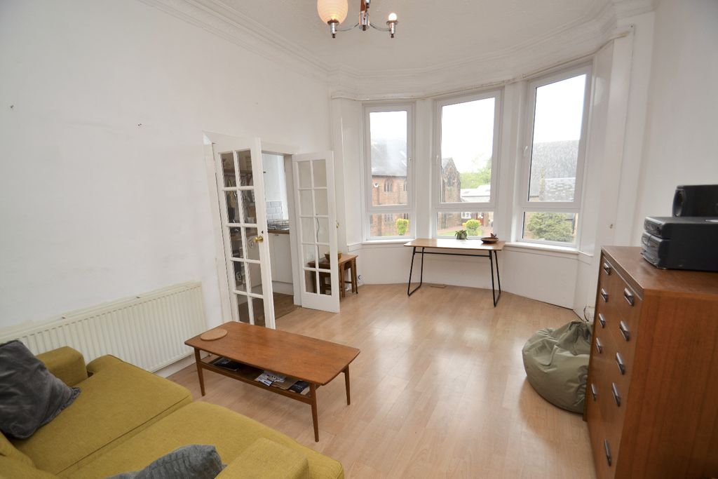 Property photo 2 of 13 5060033