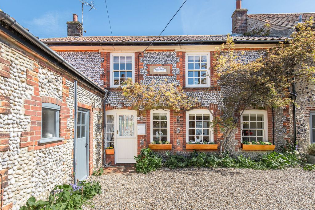 Property photo 3 of 16