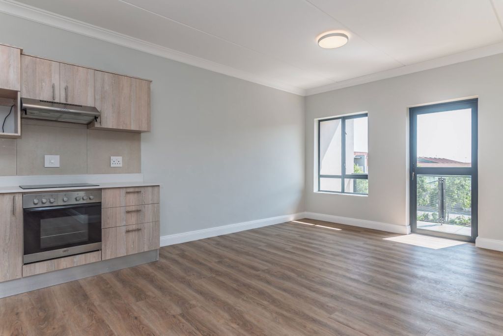 Property photo 1 of 15 Kw1715476