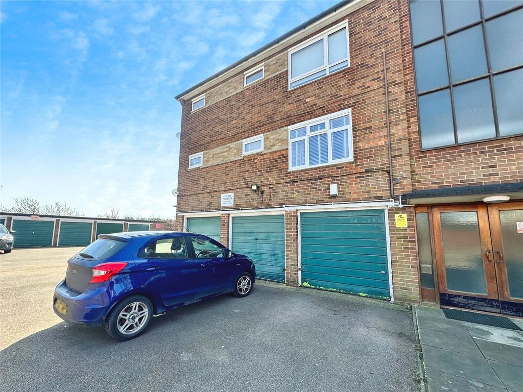 Property photo 1 of 11 Picture No. 20