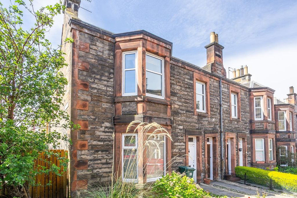 Property photo 1 of 23