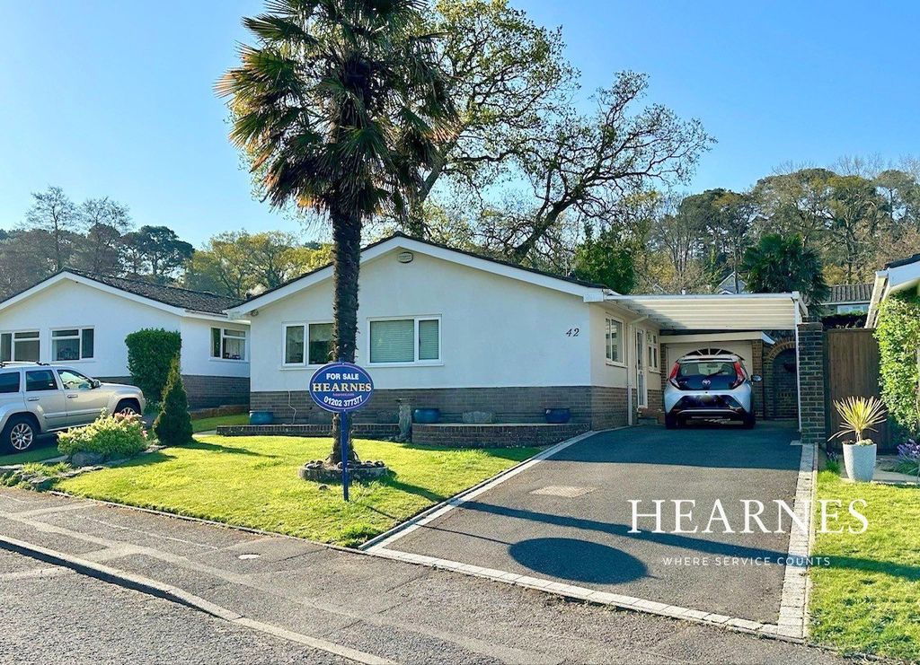 Property photo 1 of 30