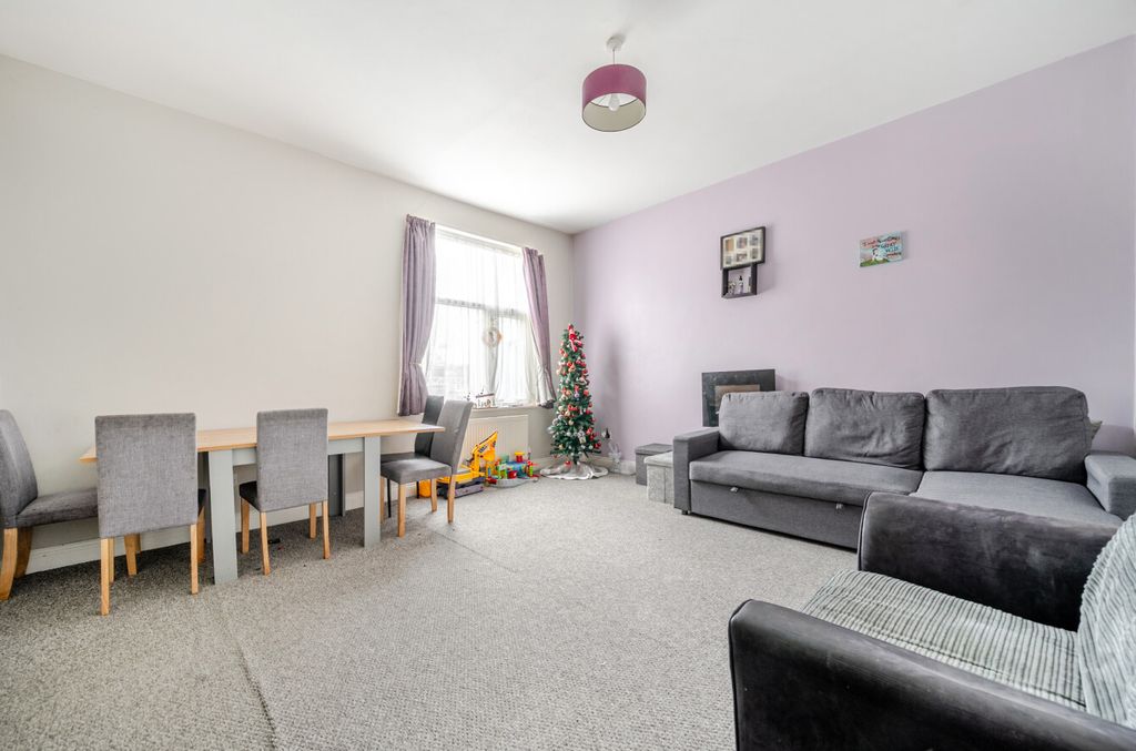 Property photo 3 of 13 1384662-4-692d89c...