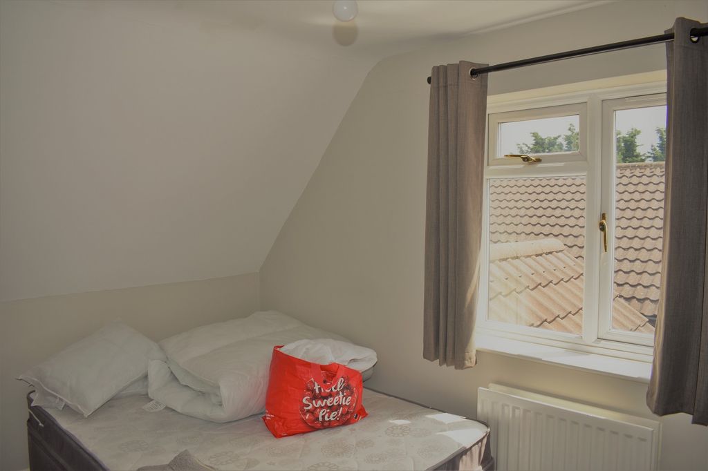 Property photo 2 of 7 Not Specified