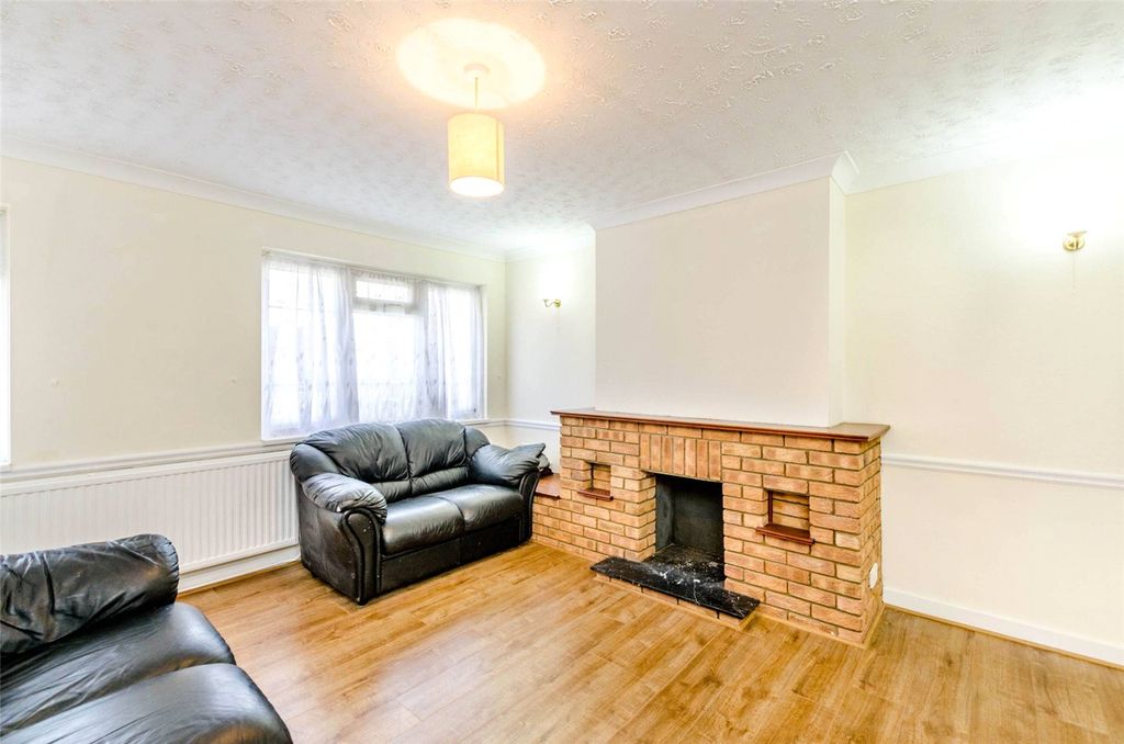 Property photo 1 of 5 Picture No. 07