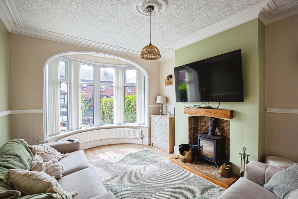 Property photo 3 of 22 Pbox-Img.Jpg