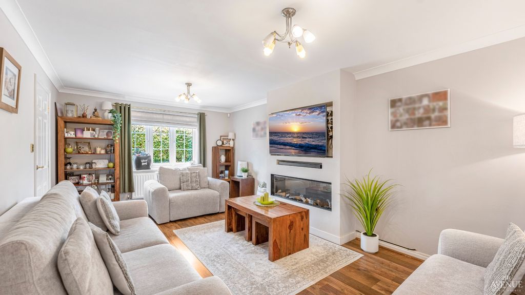 Property photo 3 of 54 5301708