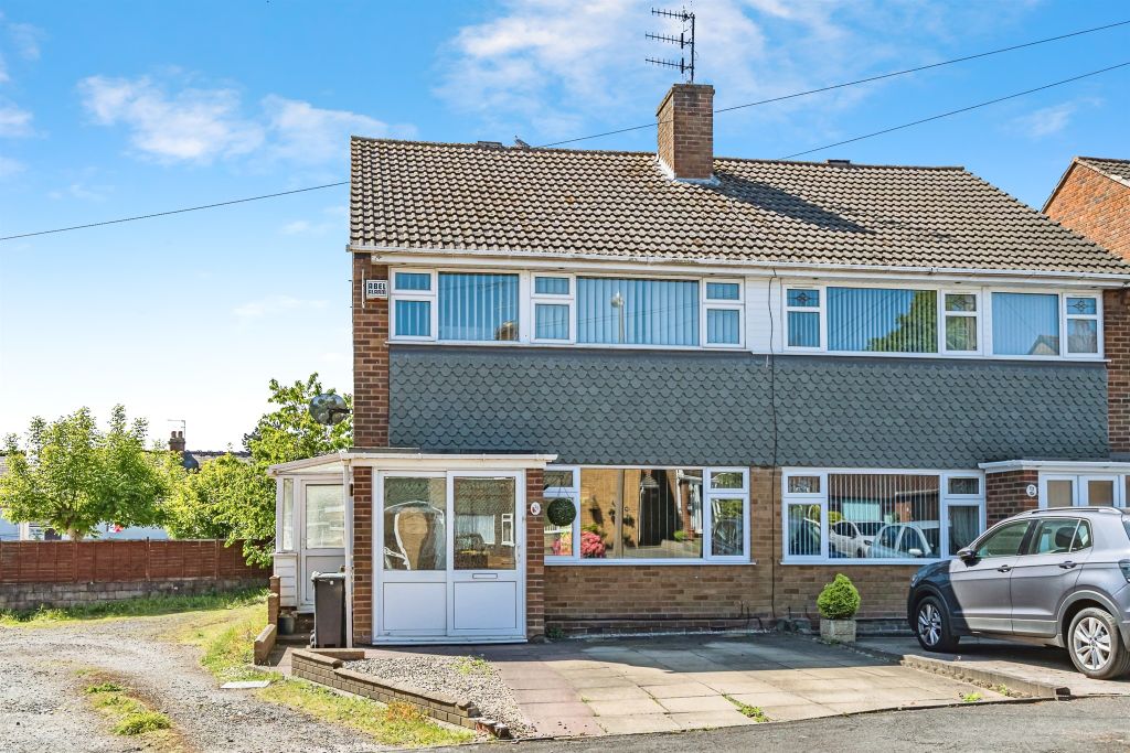 Property photo 1 of 11
