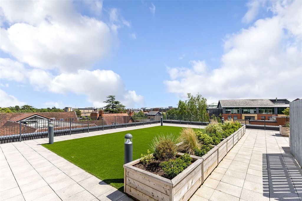 Additional image 23 of 3 bed flat for saleImperial House, Princes Gate, Homer Road, Solihull, West Midlands B91