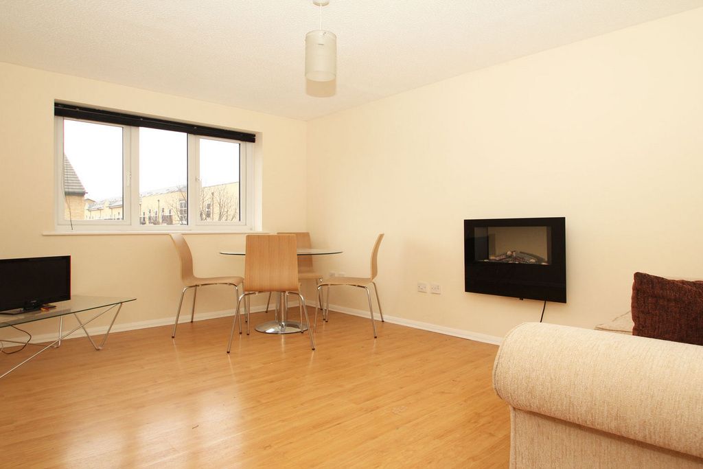 Property photo 2 of 6