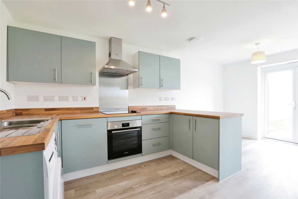 Property photo 2 of 16 2