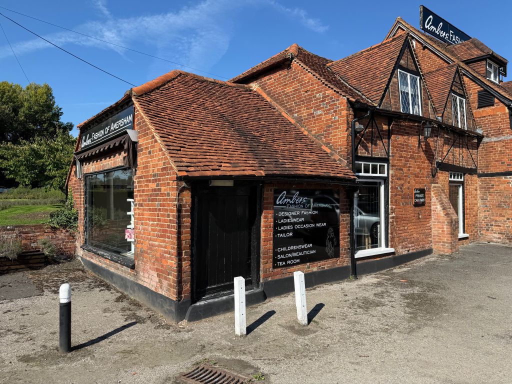 Property photo 1 of 7 Photo 4