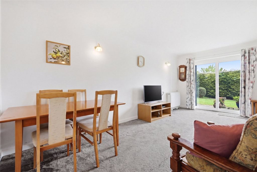Property photo 3 of 17 Picture No. 16
