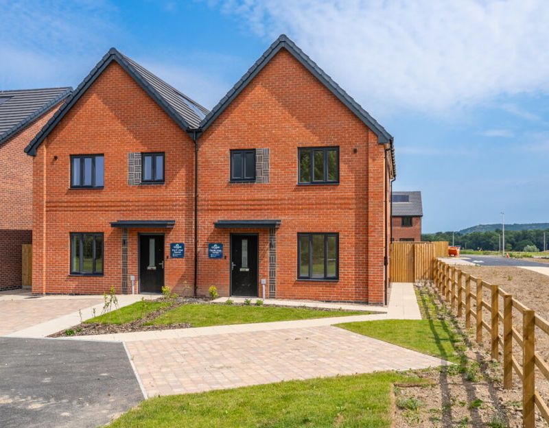 Property photo 1 of 10 Photo 11