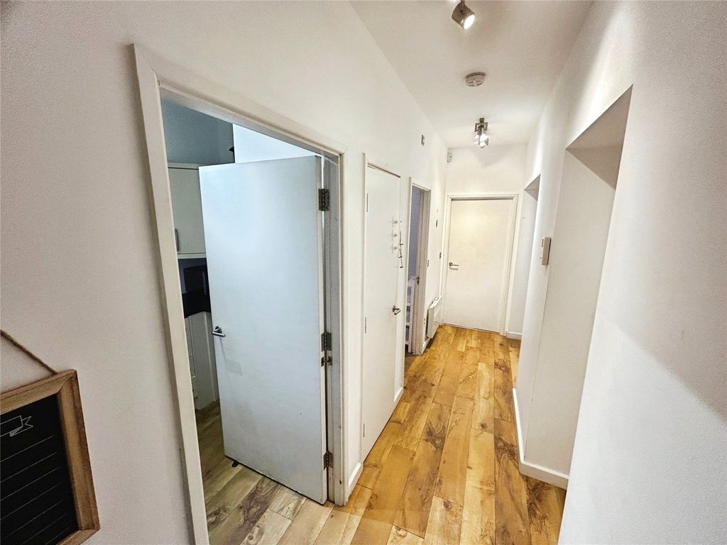 Property photo 2 of 14 Picture No. 03