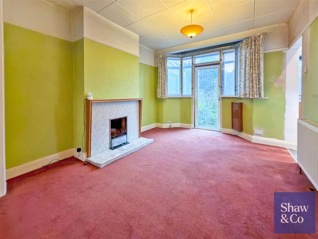 Property photo 3 of 15 Dining Room.Jpeg