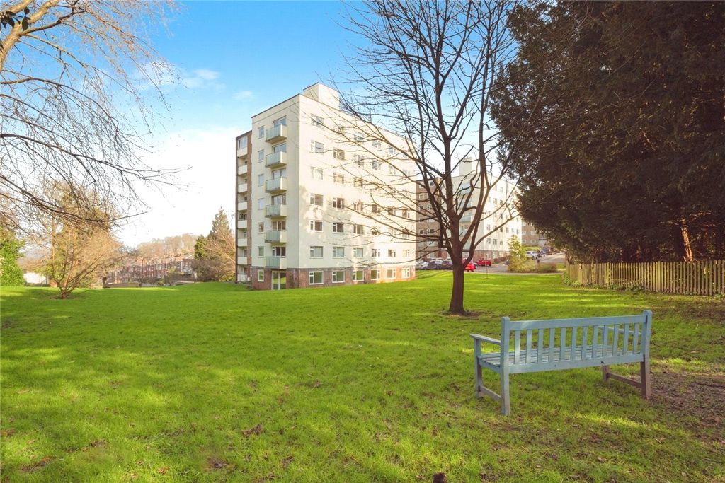 Property photo 1 of 12 Picture No. 16