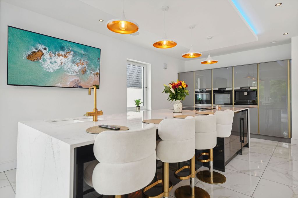 Additional image 6 of 4 bed detached house for saleClyde Grove, Crossford ML8