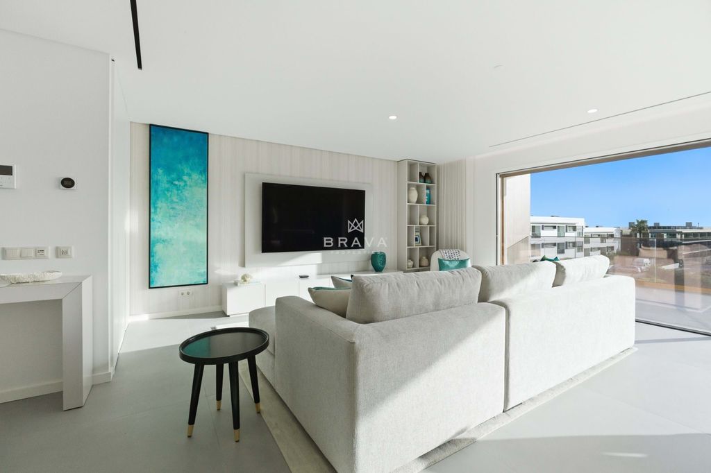 Property photo 2 of 29