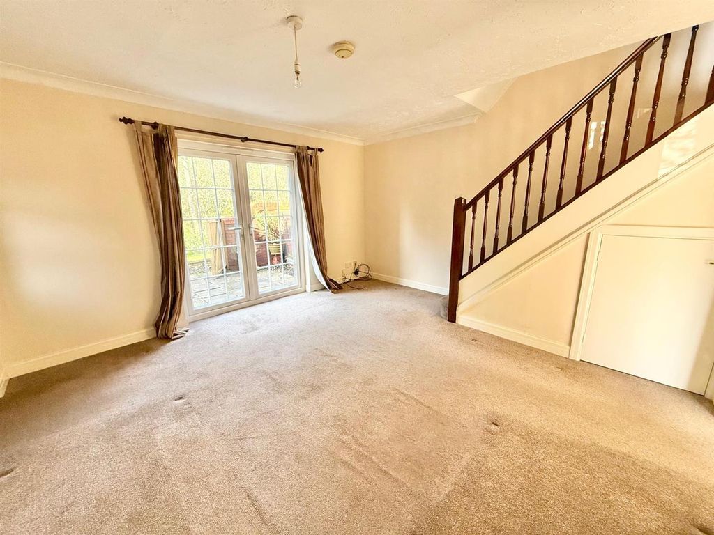 Property photo 3 of 19