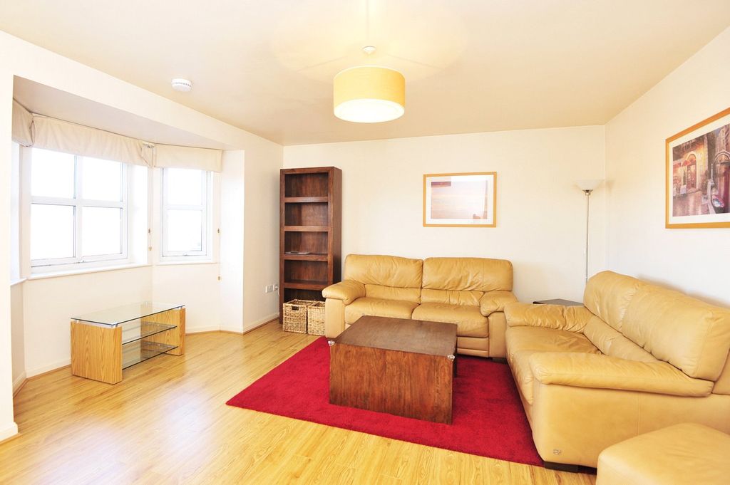 Property photo 2 of 8 Photo 2