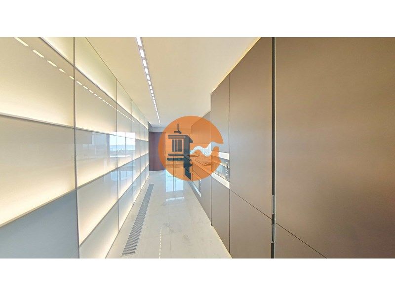 Property photo 3 of 70