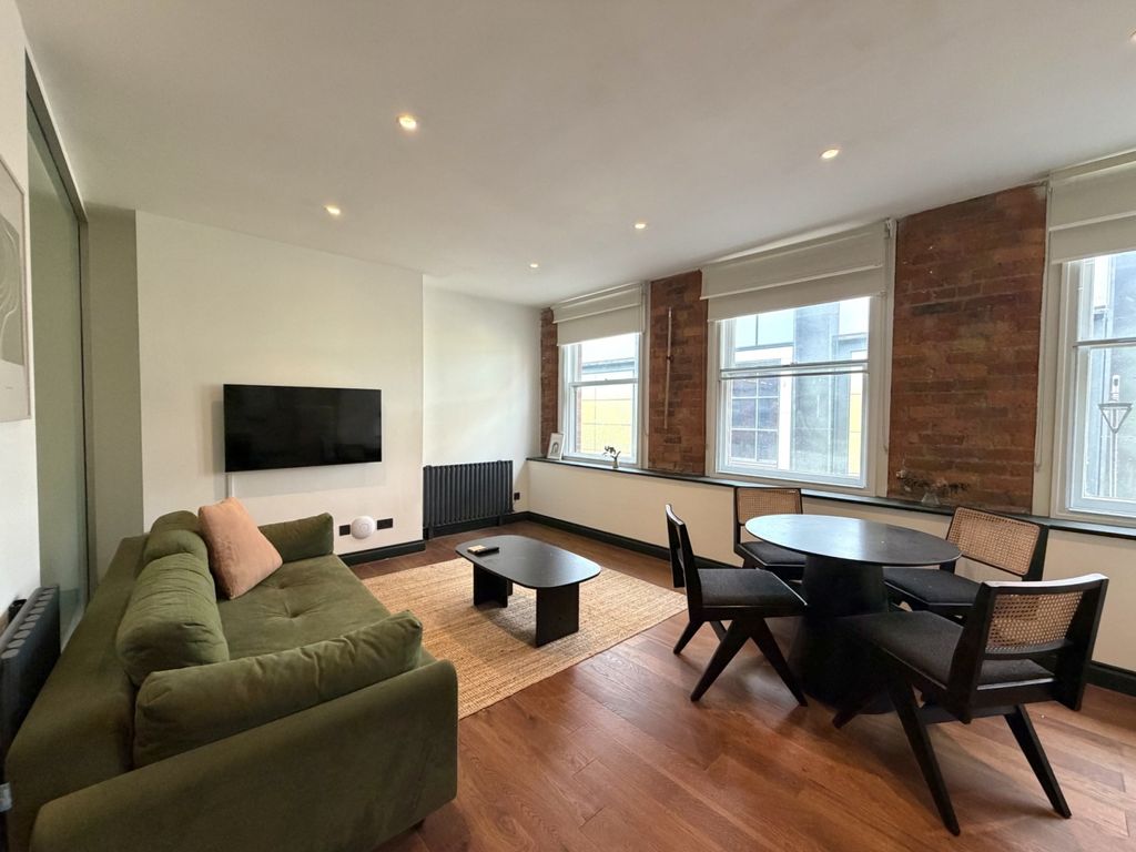 Property photo 1 of 10 F98847F3-E891-4609-Baf1-2893Ecde3686