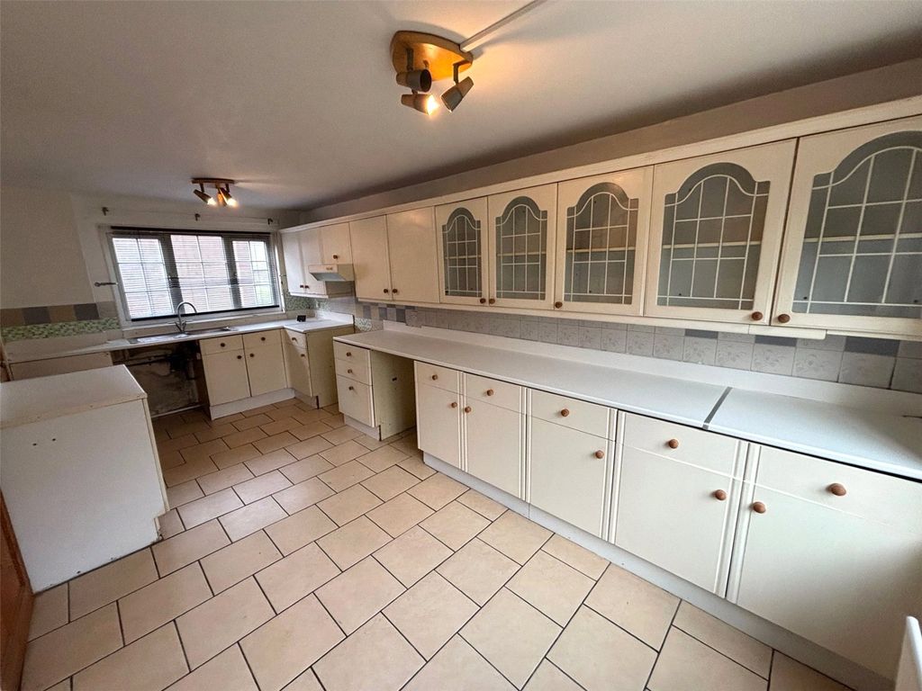 Property photo 2 of 11 Picture No. 03