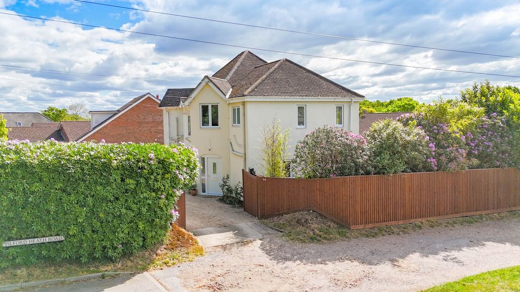 Property photo 1 of 21