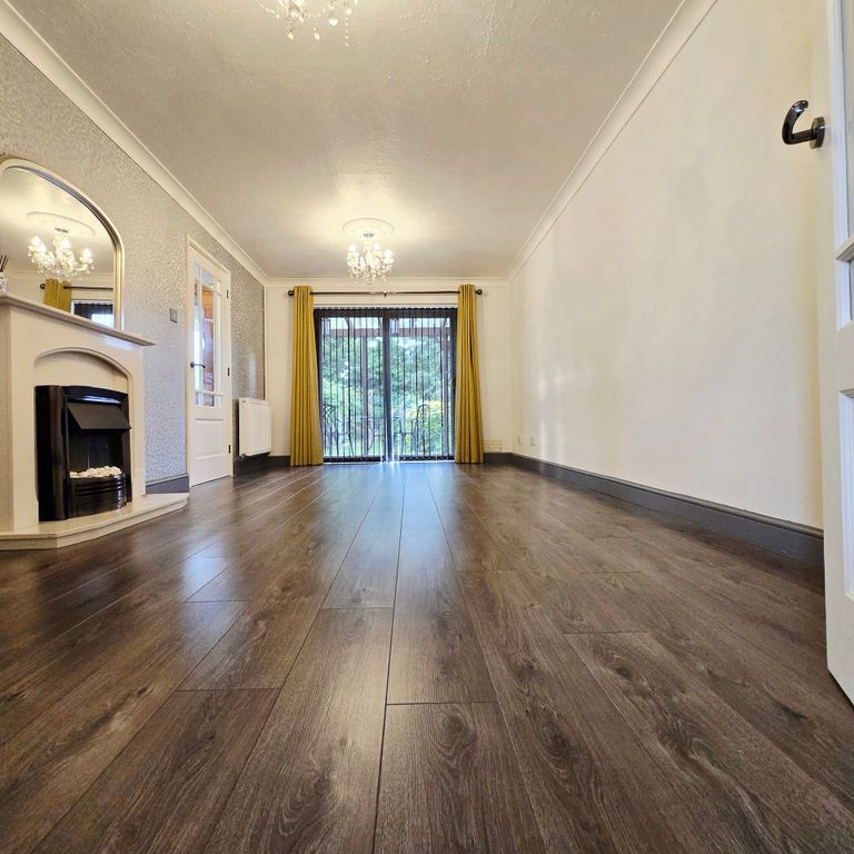 Property photo 2 of 8 20250802_160117