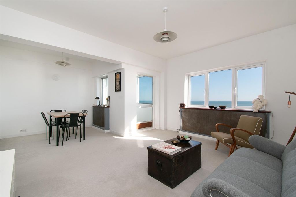 Property photo 1 of 19 Open Plan Living Space