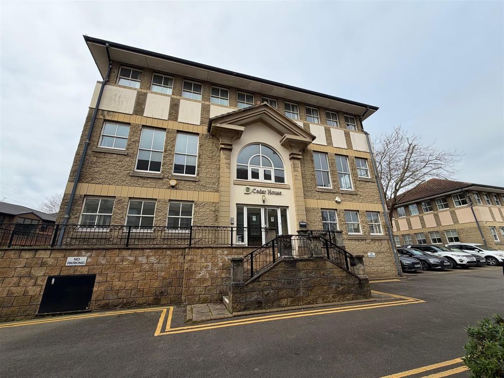 Property photo 1 of 18 9.Jpg