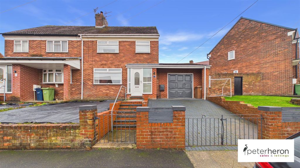 Property photo 1 of 36