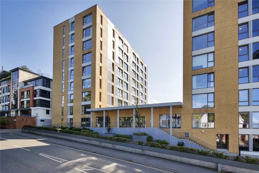 Property photo 1 of 11 Bourchier Court
