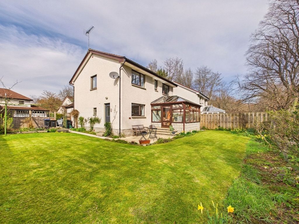 Property photo 2 of 24