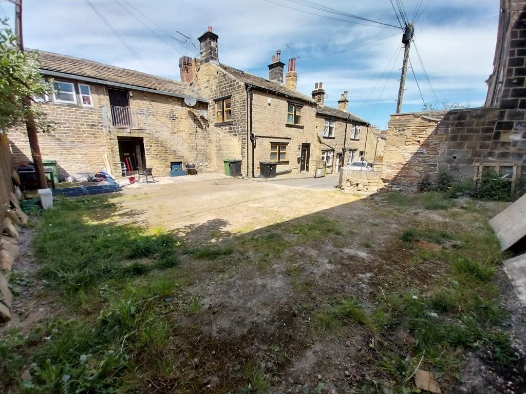 Property photo 3 of 9 Photo 3