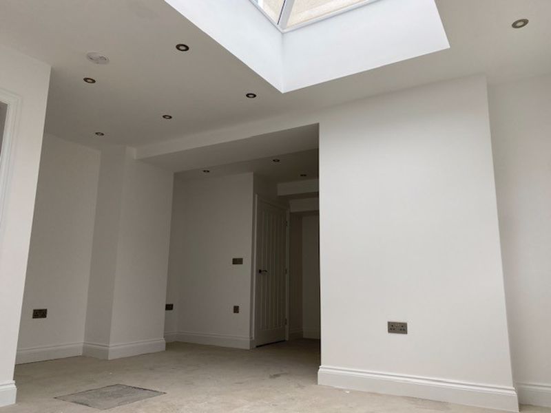 Property photo 2 of 10 Photo 6