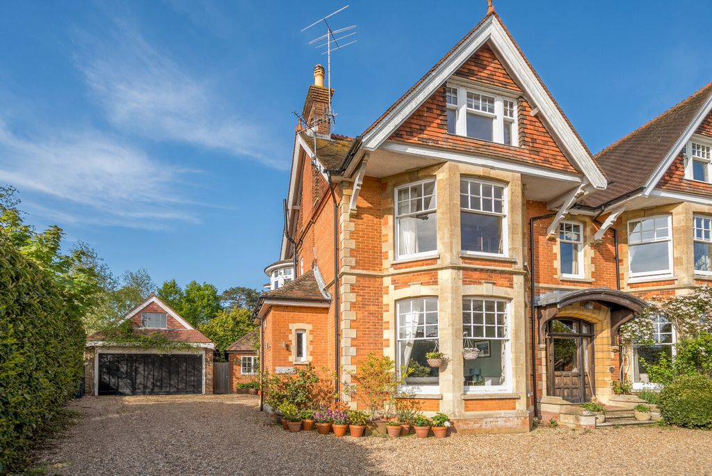 Property photo 1 of 14 1449975-8-69E9065...