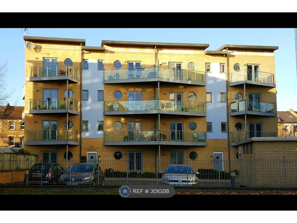 Property photo 1 of 2