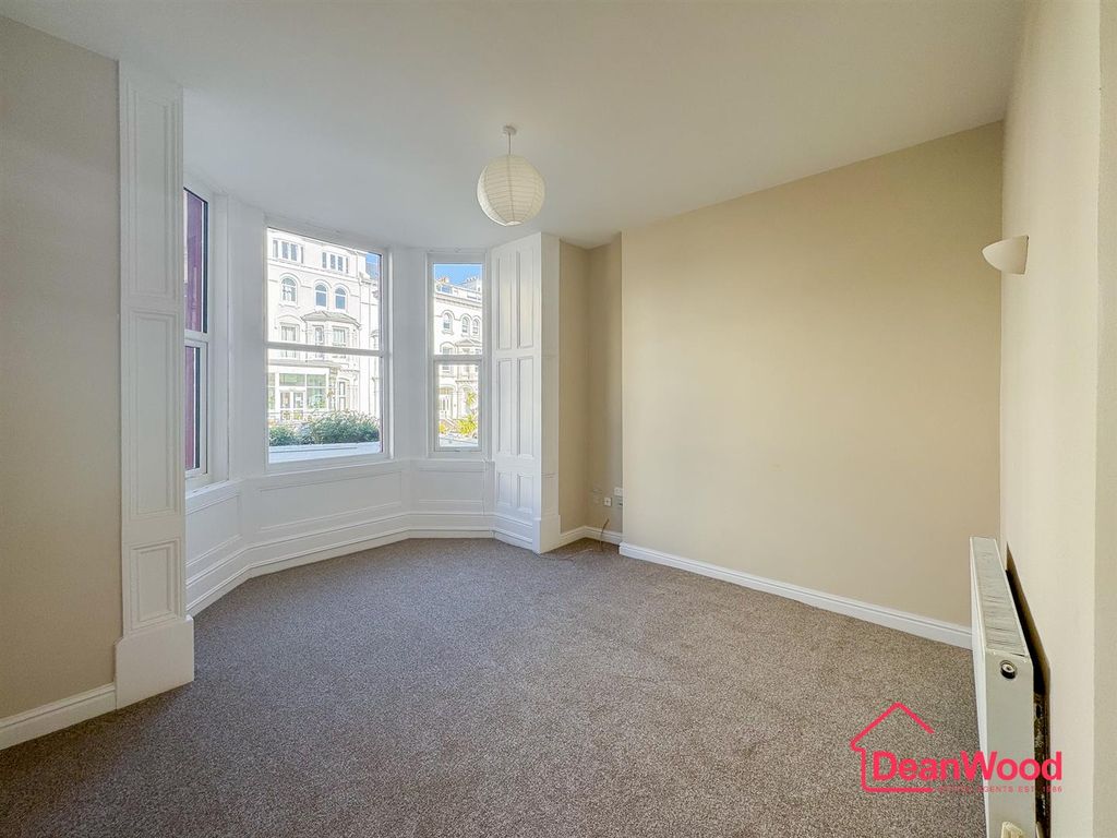 Property photo 3 of 16 Untitled-455.Jpg