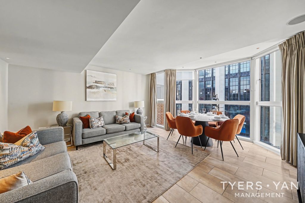 Property photo 1 of 16 Reception Room