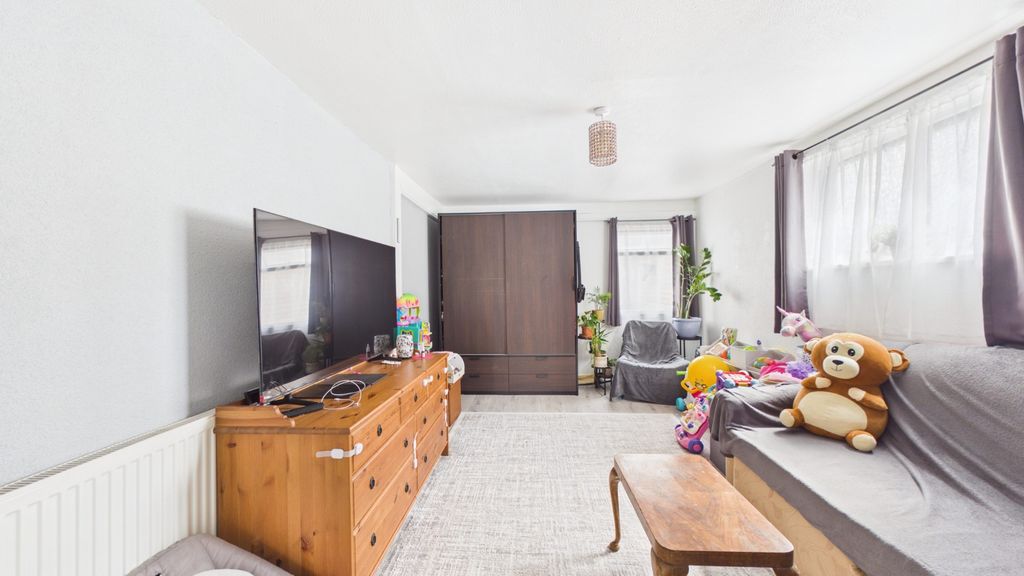Property photo 1 of 30 5276880