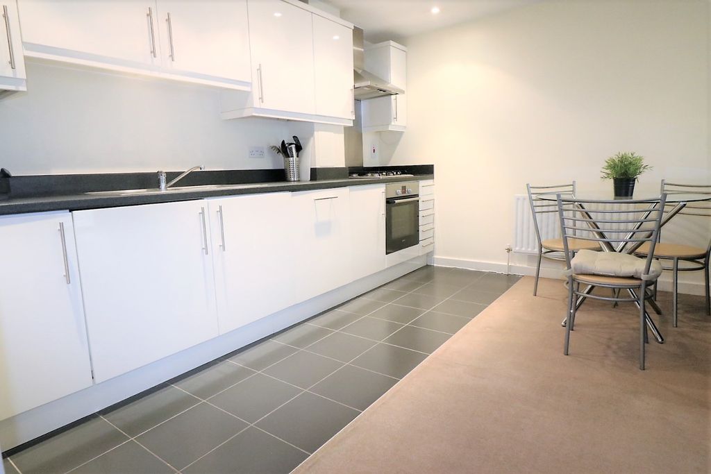 Property photo 2 of 5 4961541