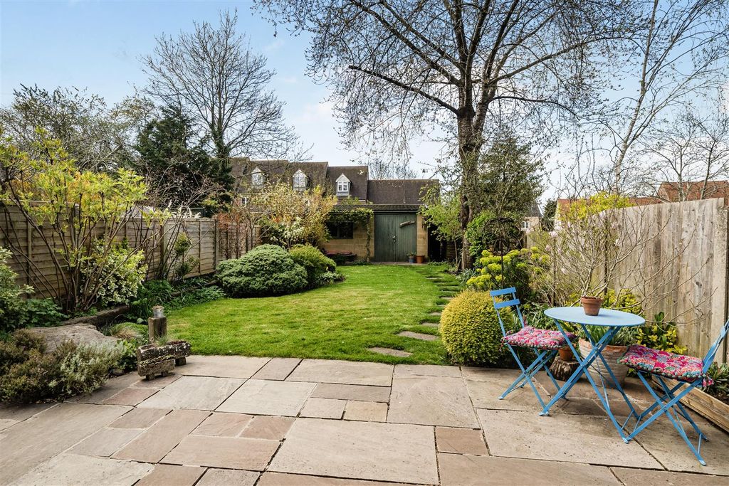 Property photo 2 of 22 1435043-5-69ce600d6F899.Jpg