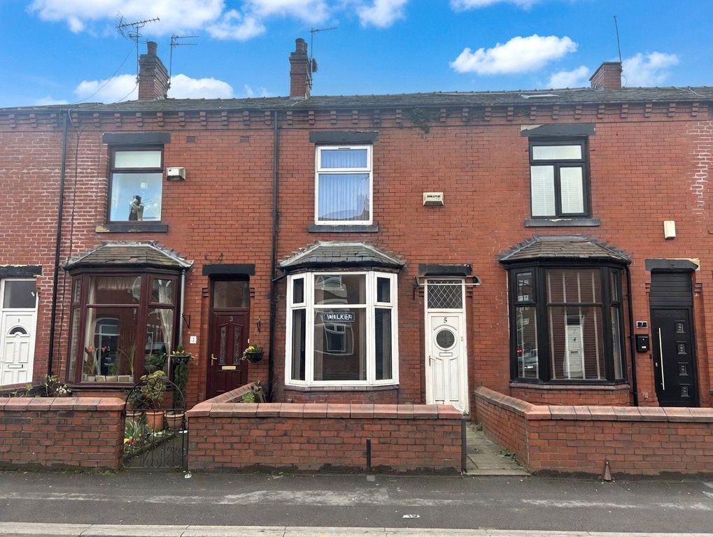 Property photo 1 of 16 External