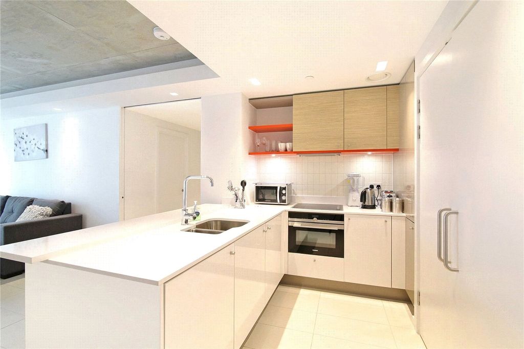 Property photo 1 of 9 Picture No. 35